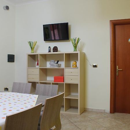 B&B Vesuvio Smiling Ercolano Luaran gambar
