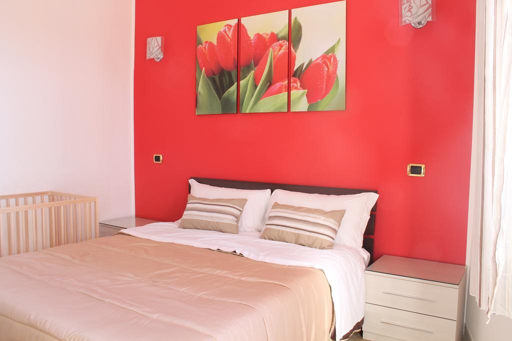B&B Vesuvio Smiling Ercolano Bilik gambar