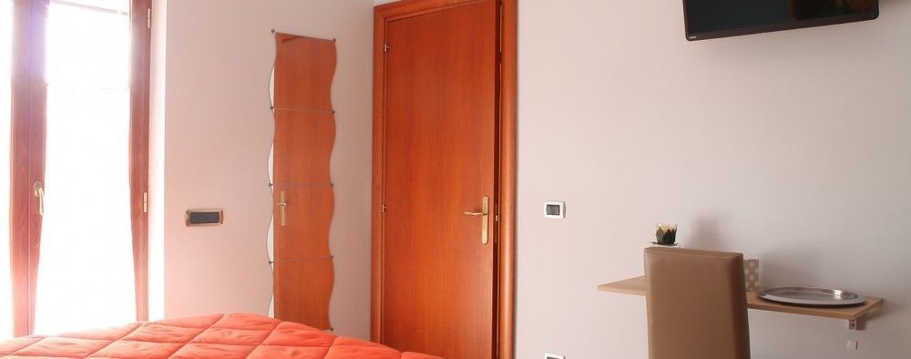 B&B Vesuvio Smiling Ercolano Luaran gambar